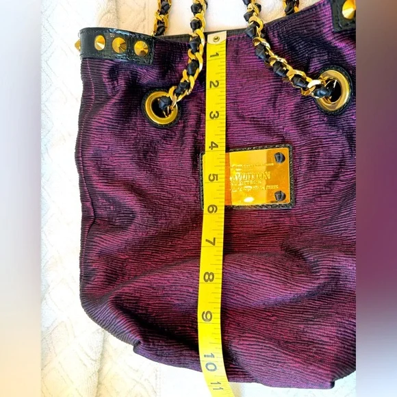 Louis Vuitton RARE Silk Purple Shoulder Bag with Metallic Gold Hardware - Picture 12 of 13